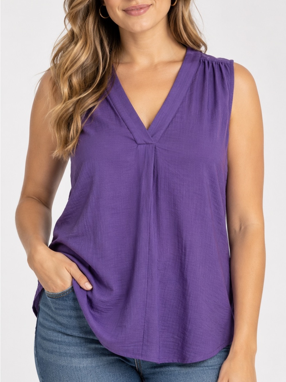 Vince Camuto Sleeveless V-Neck Tank in Purple